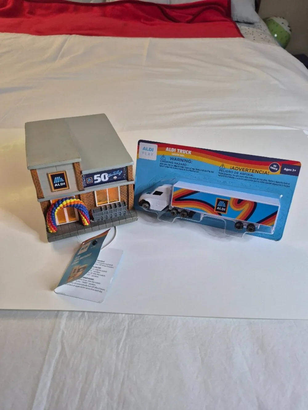 Aldi 50th Birthday Store Light Up! Balloon Arch + Aldi Die Cast US Truck, NEW